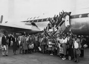 This photograph shows the Kenyan students arriving at Idlewild Airport in New York in September 1959 as participants in the first “African Airlift.”